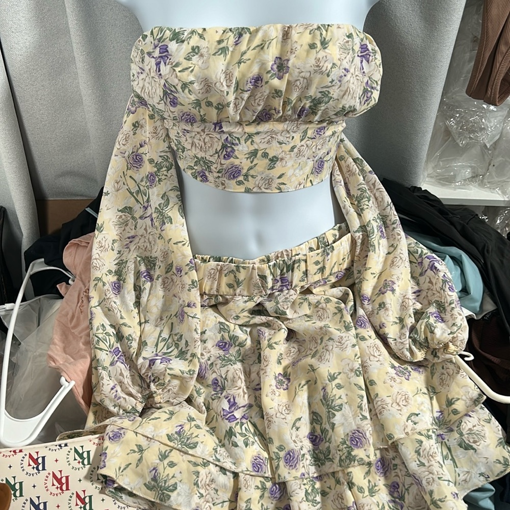 Skirt set